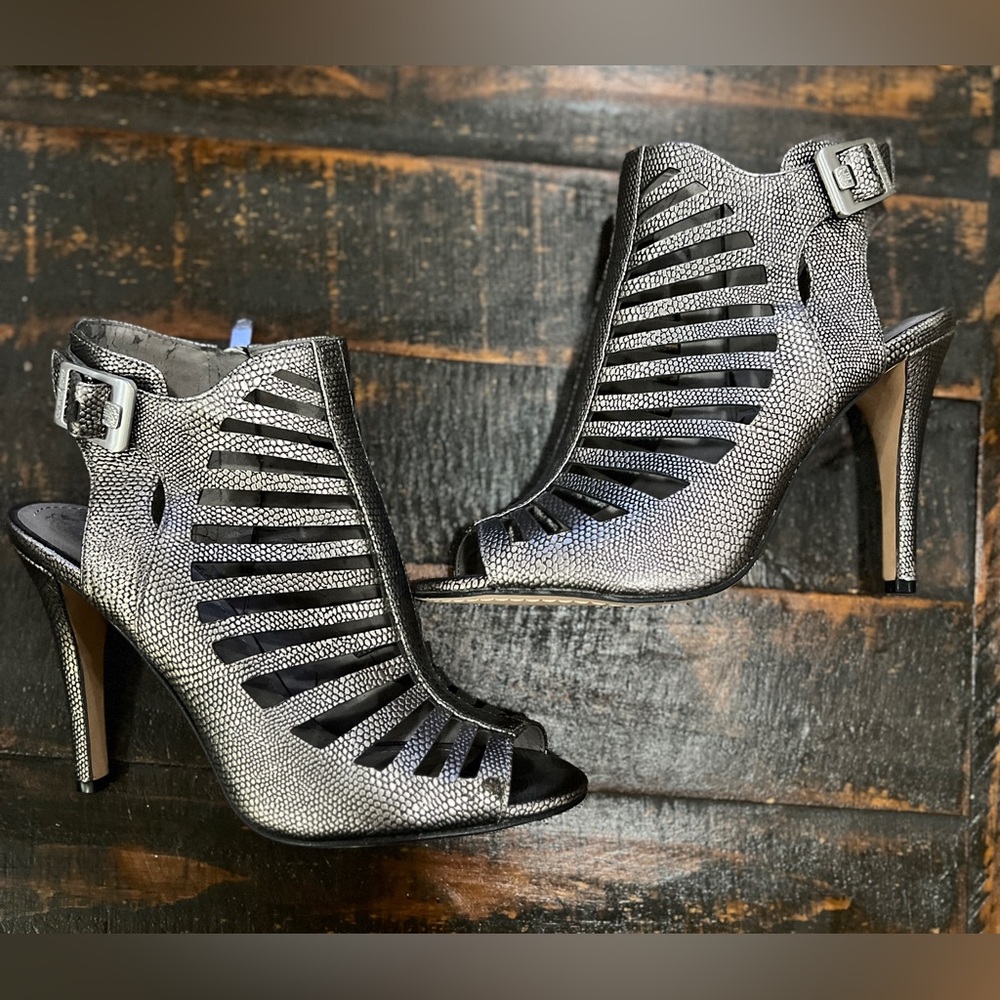 Aphrodite Open Toe Pewter Heels from Vince Camuto. - Picture 2 of 4